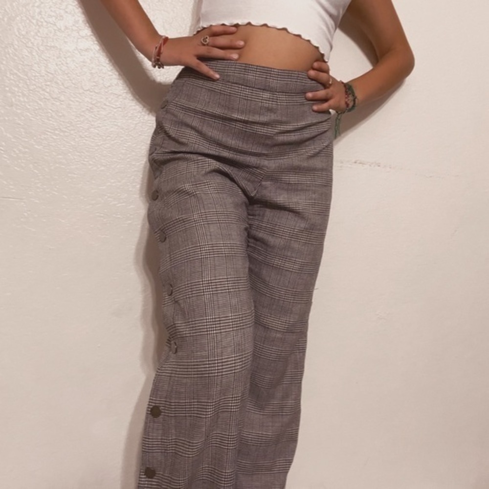 Plaid wide leg flare pants . - Picture 2 of 9